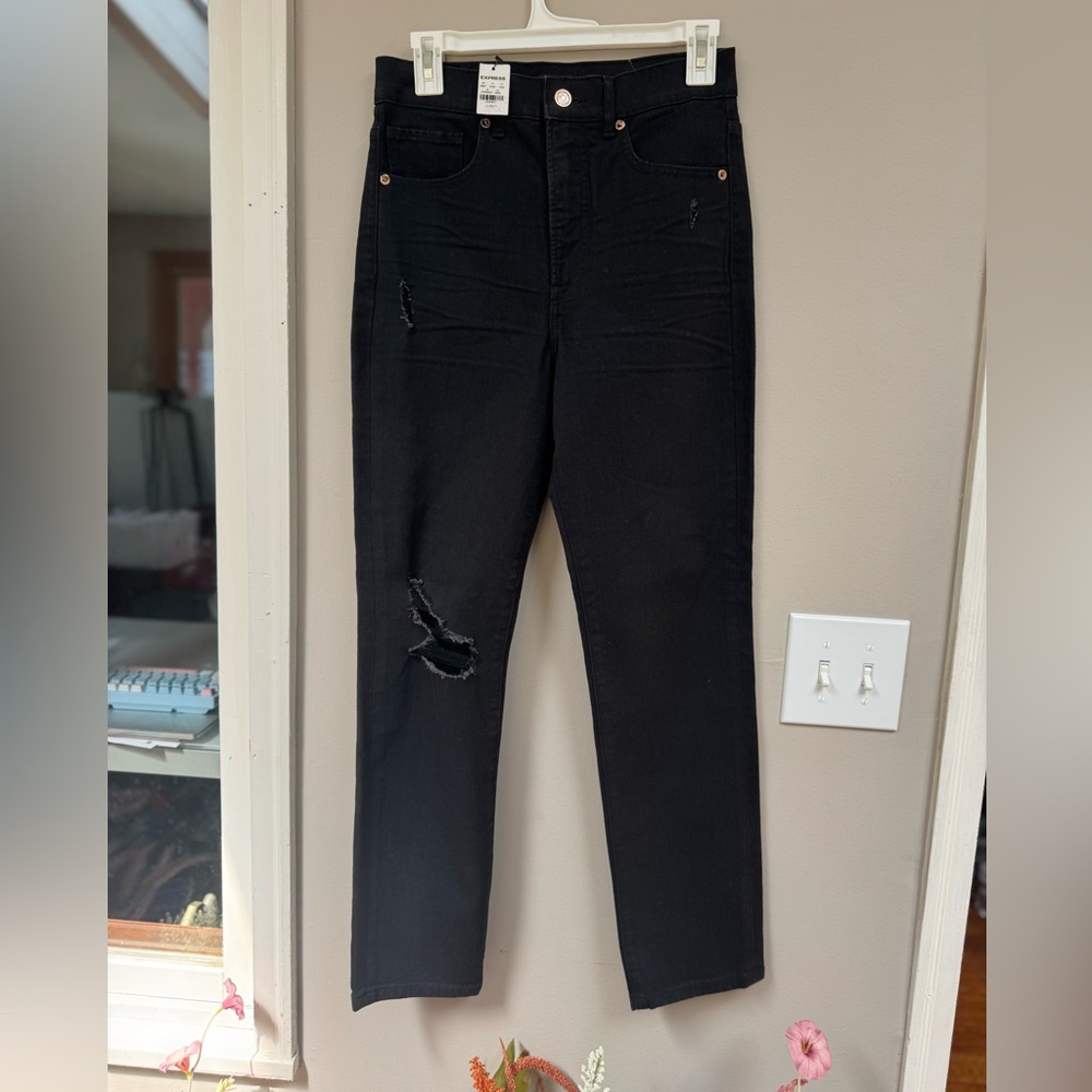NWT Express Black Ripped Straight Cut Jeans